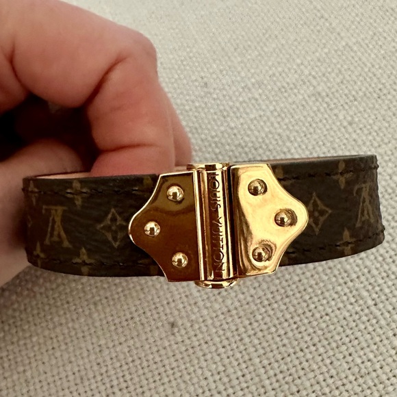 Louis Vuitton Nano Bracelet - Picture 3 of 7